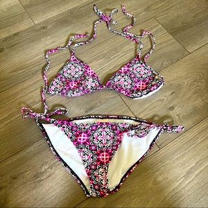 Xhilaration women’s pink black and white Bikini Size Medium